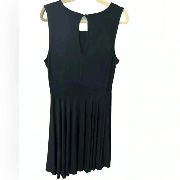 Classic Black A-Line Dress, party or business, Sz L - Picture 4 of 6